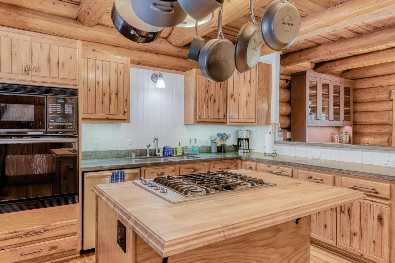 Log Cabin Estate - Falcon Ridge Truckee Exterior foto